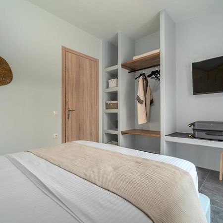 La Perla Suites Agioi Apostoloi  Exterior photo